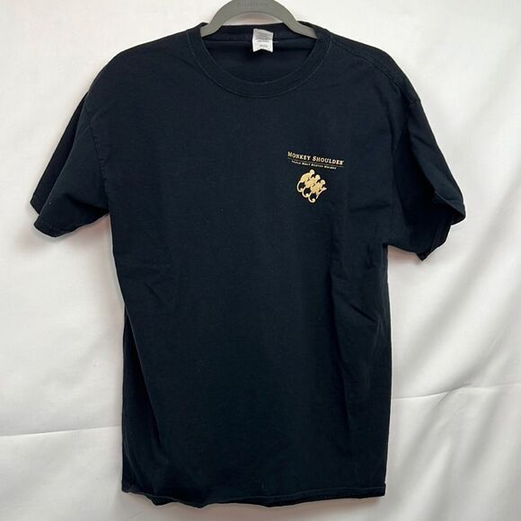 Gildan Black cotton. Short sleeve Monkey Shoulder graphic T-shirt size large - Picture 1 of 7